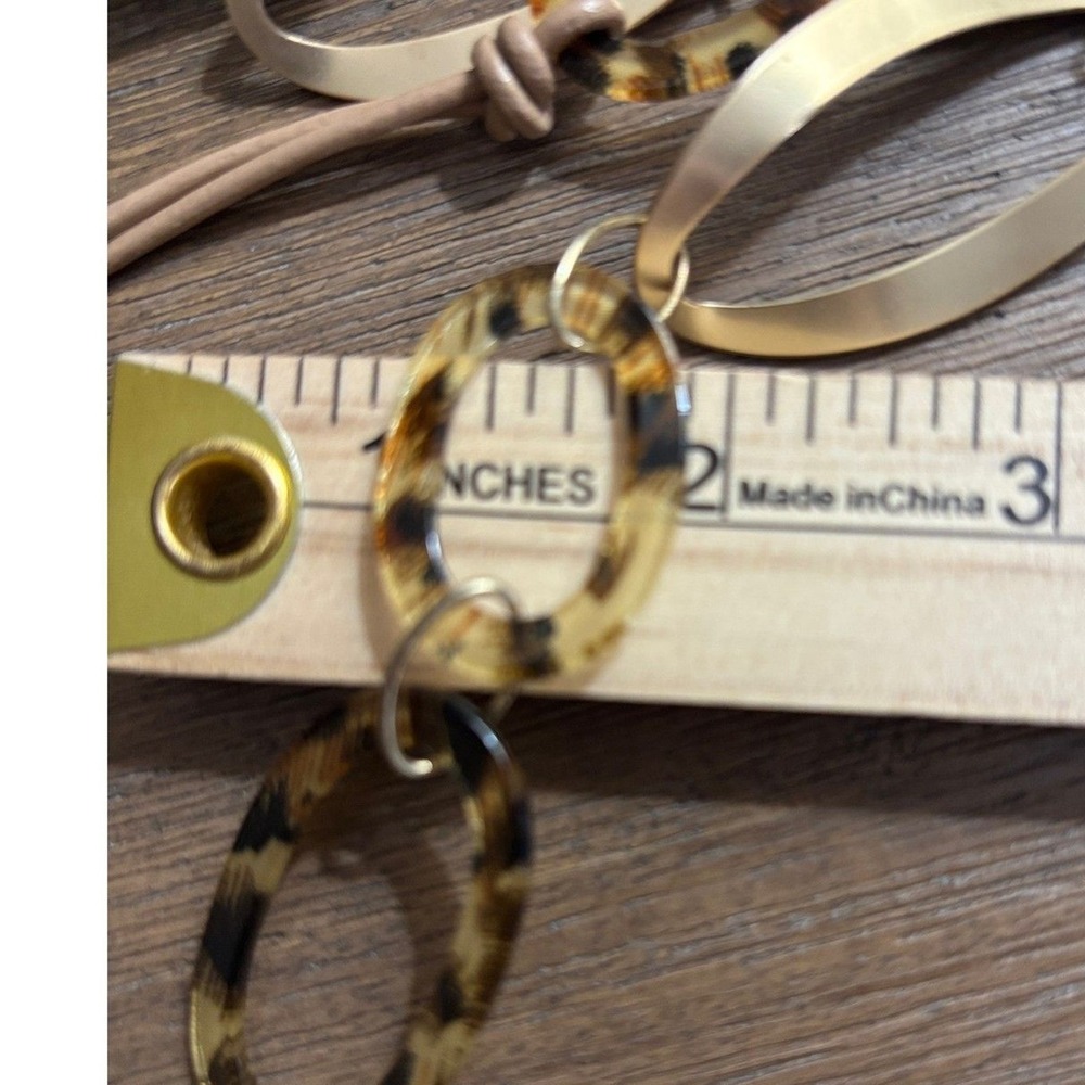Chico's Style Extra Long 43" Leopard Print Resin & Matte Gold Link Rope Necklace - Picture 8 of 11